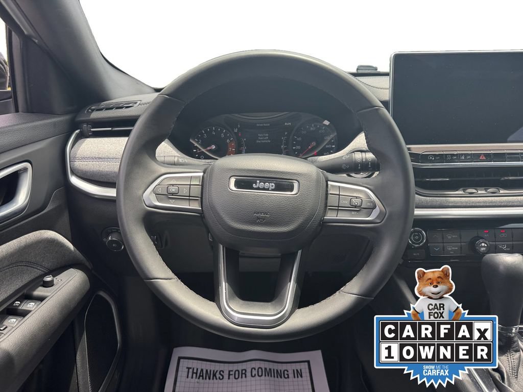 Used 2024 Jeep Compass Latitude AWD/4WD image 14