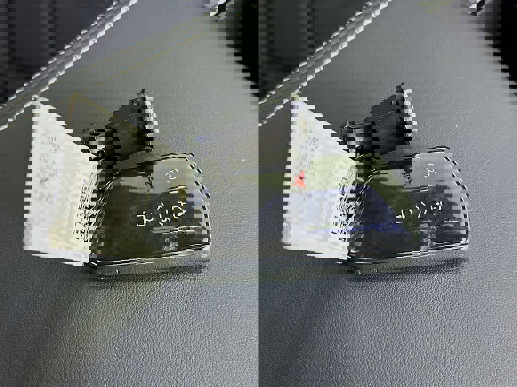 Used 2025 Volkswagen Atlas SE image 21