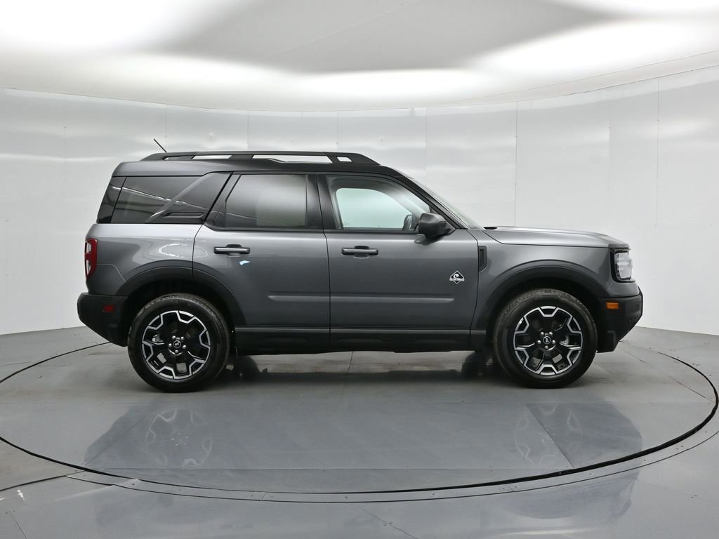 Certified 2025 Ford Bronco Sport Outer Banks w/ Outer Banks Tech Package+ image 8