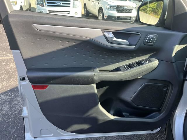 Certified 2020 Ford Escape SEL FWD image 17