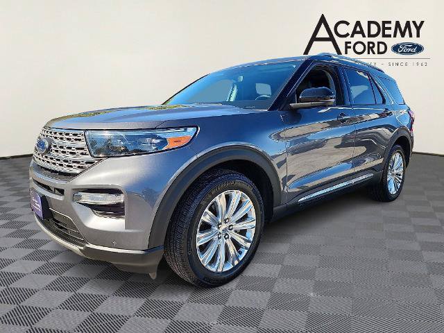 Certified 2021 Ford Explorer Limited w/ Equipment Group 301A AWD/4WD image 3