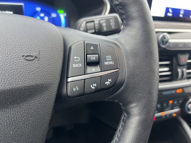 Certified 2020 Ford Escape Titanium image 13