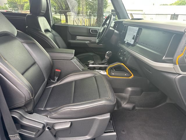 Certified 2022 Ford Bronco Badlands w/ Sasquatch Package AWD/4WD image 16