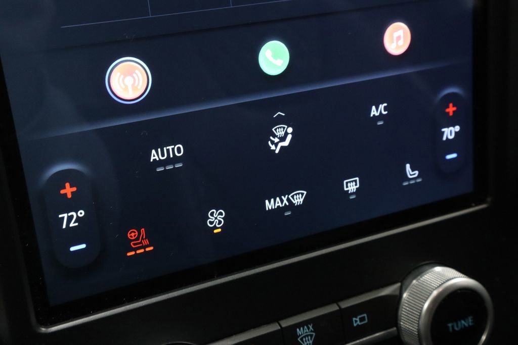 Certified 2023 Ford Edge Titanium AWD/4WD image 11