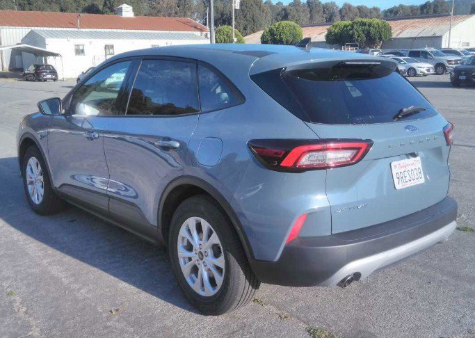 Certified 2025 Ford Escape Active FWD image 5