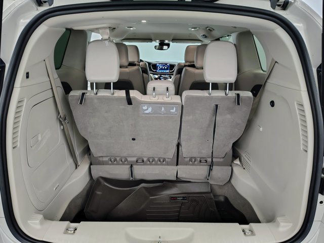 Used 2021 Chrysler Pacifica Touring-L w/ Uconnect Theater Family Group FWD image 18