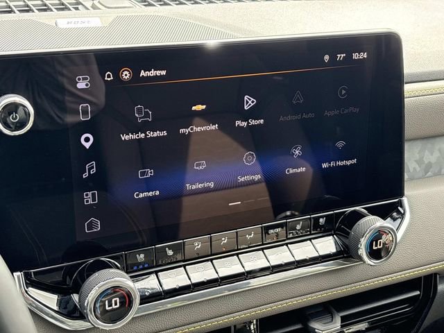 Used 2026 Chevrolet Colorado ZR2 w/ Technology Package AWD/4WD image 32