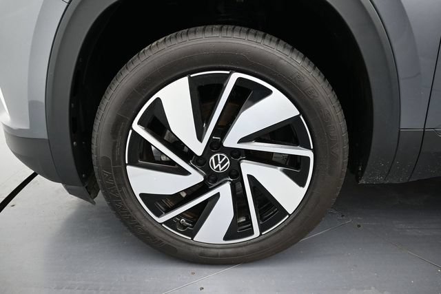 Used 2024 Volkswagen Atlas SE AWD/4WD image 9