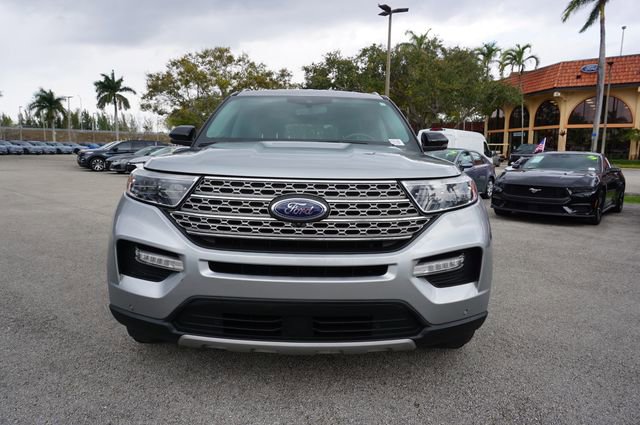 Certified 2022 Ford Explorer Limited w/ Equipment Group 301A image 31