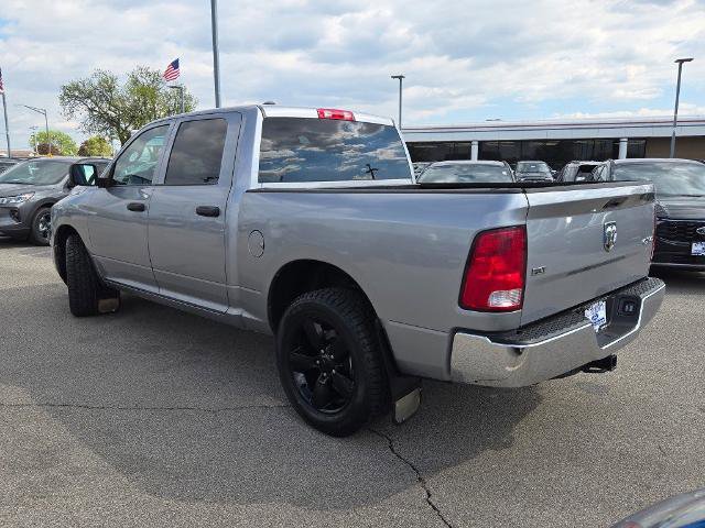 Used 2022 RAM 1500 Classic SLT image 13