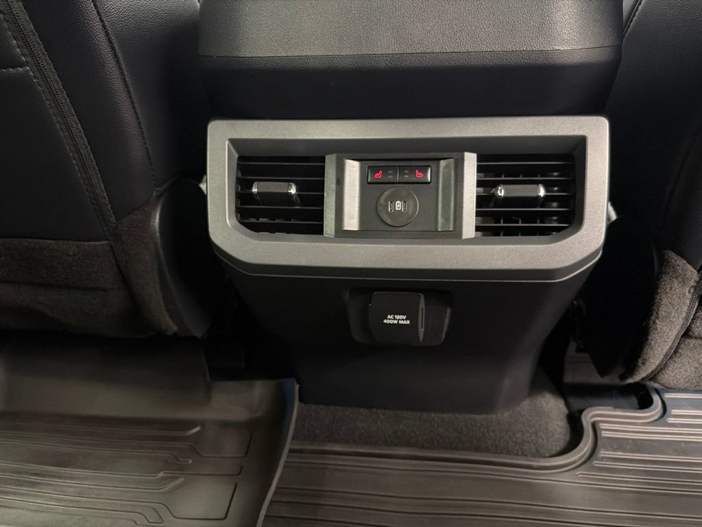 Certified 2025 Ford F350 Lariat w/ Tremor Off-Road Package AWD/4WD image 11
