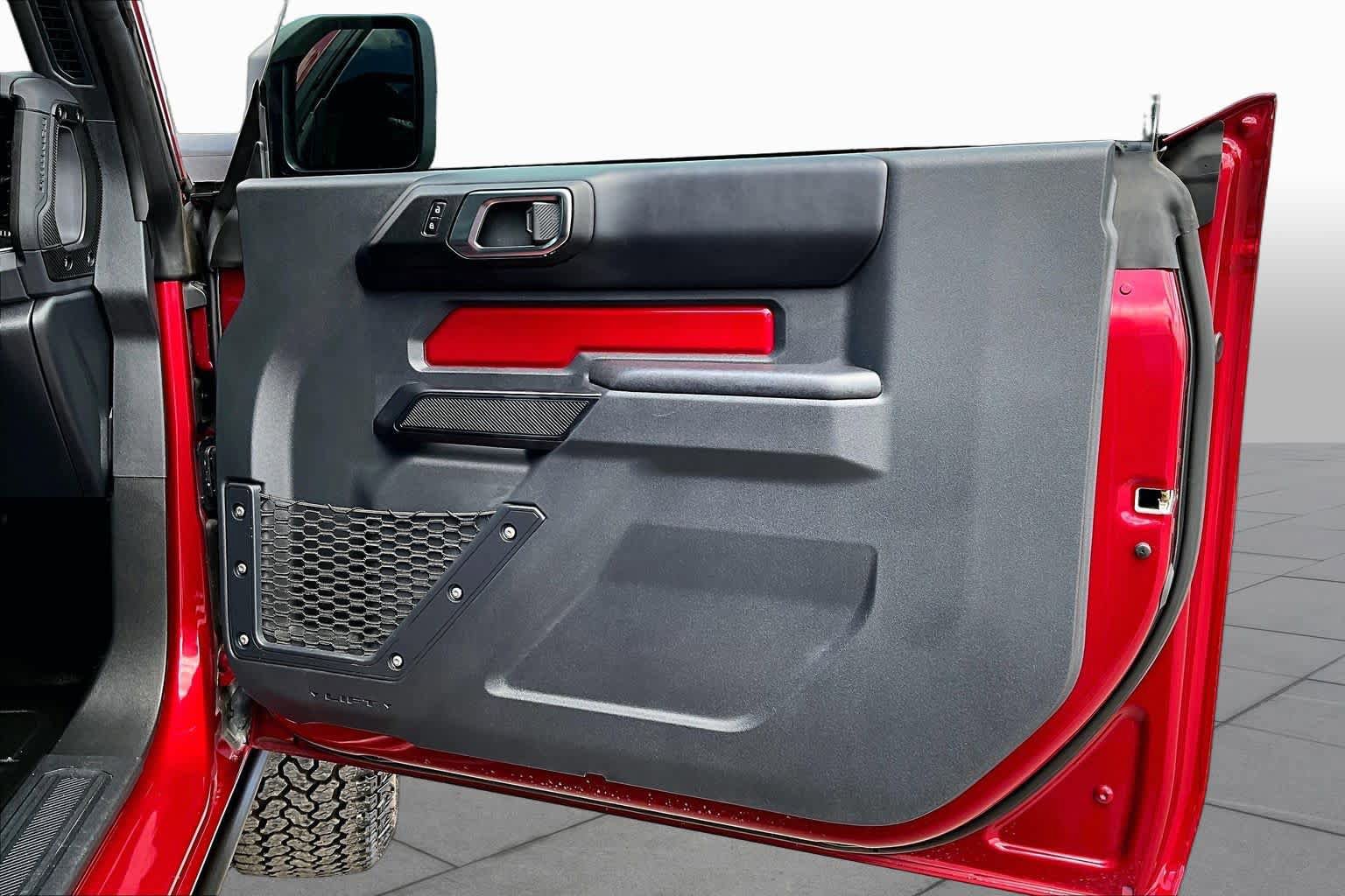 Certified 2025 Ford Bronco Badlands AWD/4WD image 23