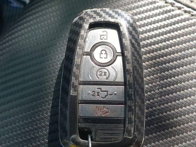 Certified 2022 Ford F150 XLT w/ Equipment Group 302A High image 30