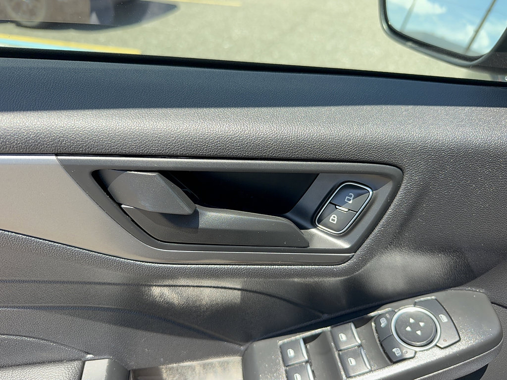 Certified 2024 Ford Escape Active FWD image 9
