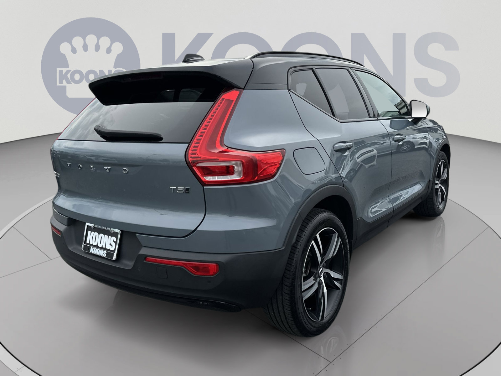 Used 2021 Volvo XC40 T5 R-Design AWD/4WD image 16