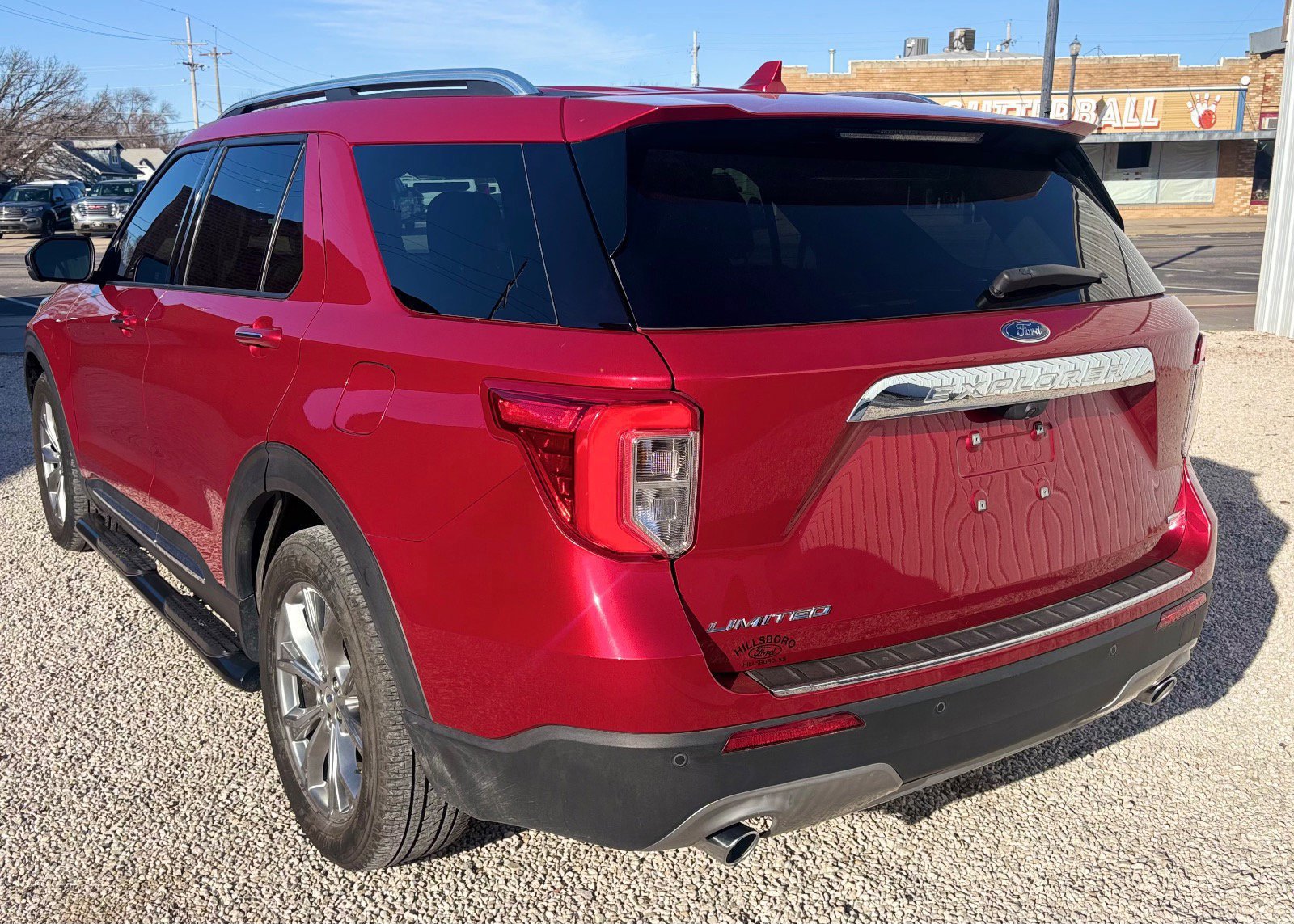 Certified 2020 Ford Explorer Limited image 3