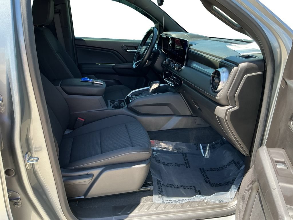 Used 2024 Chevrolet Colorado LT w/ LT Convenience Package RWD image 25