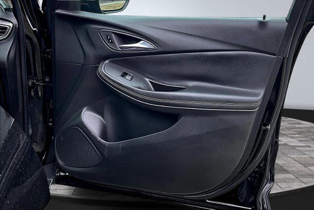 Used 2023 Buick Encore GX Essence w/ Experience Buick Package image 27