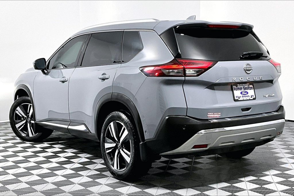 Used 2022 Nissan Rogue Platinum w/ Head-Up Display Package FWD image 11