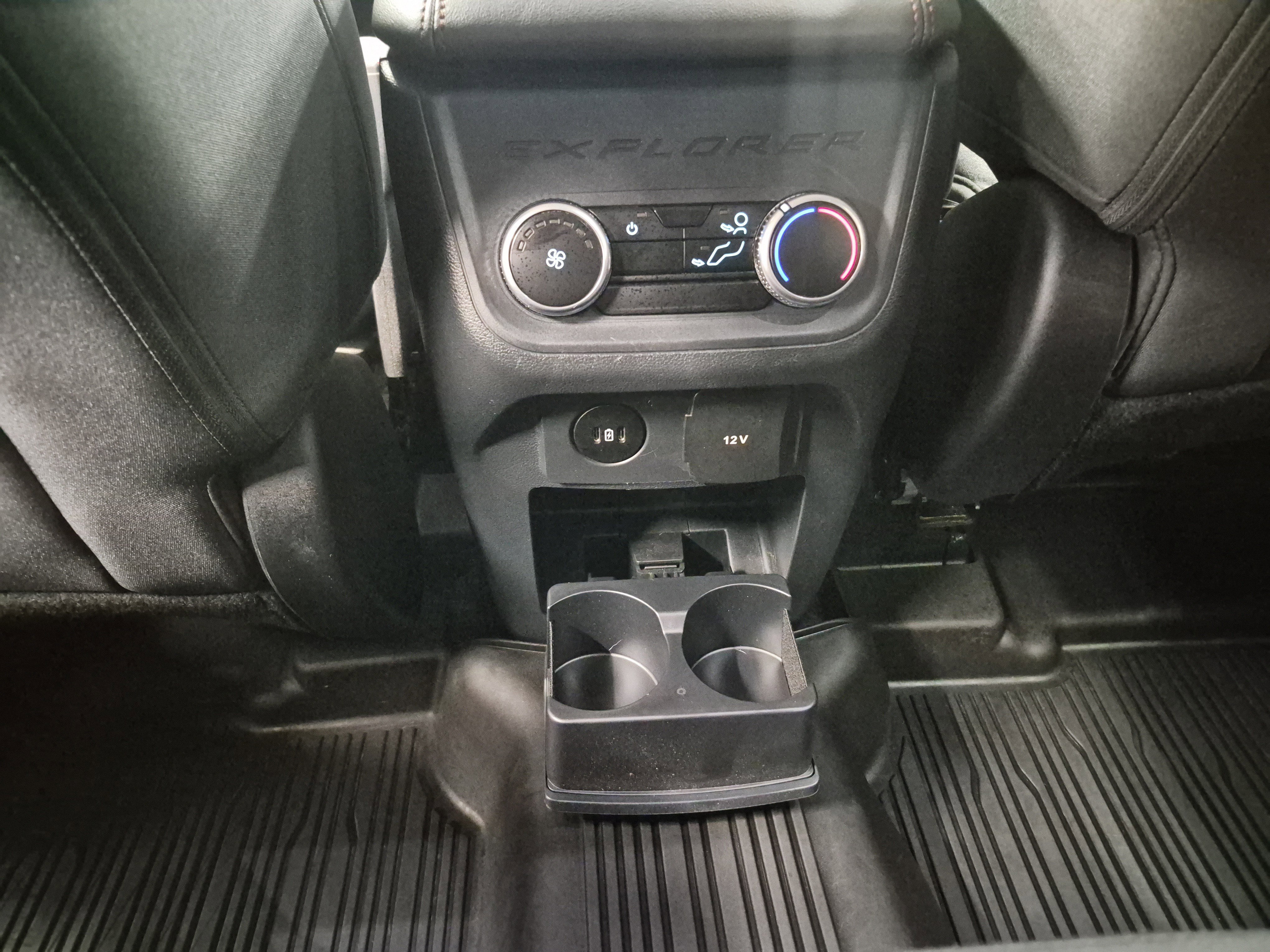 Certified 2025 Ford Explorer Active image 18