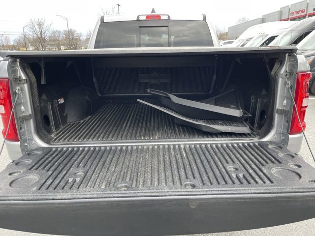 Used 2025 RAM 1500 Laramie w/ Sport Appearance Package AWD/4WD image 15