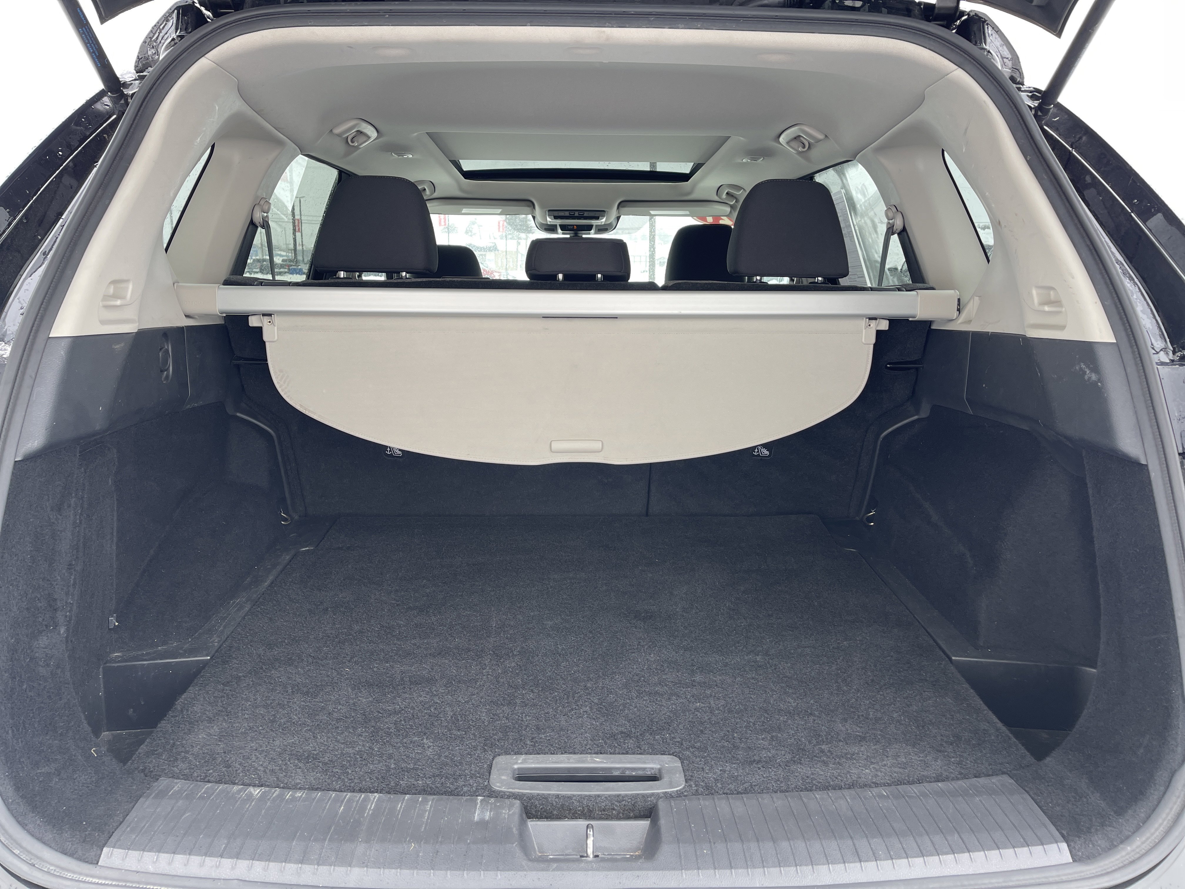 Used 2021 Nissan Rogue SV image 10