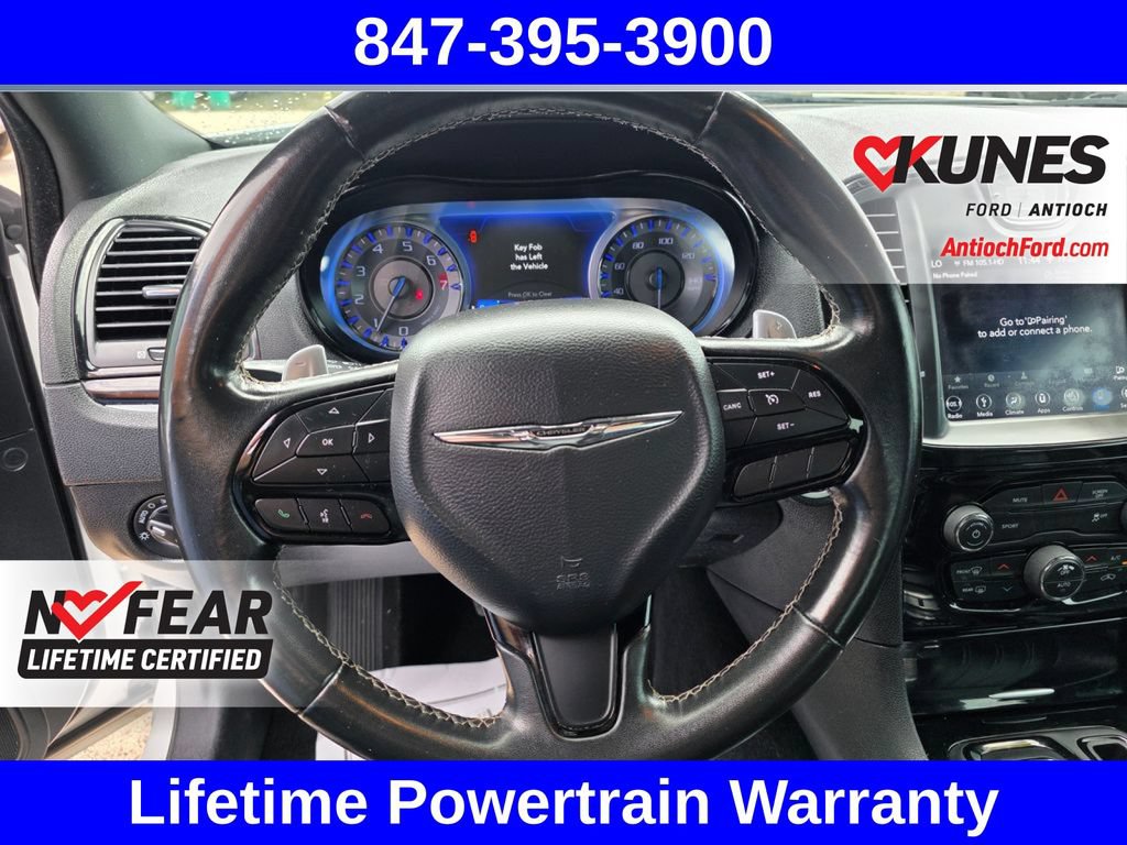 Used 2019 Chrysler 300 S AWD/4WD image 34