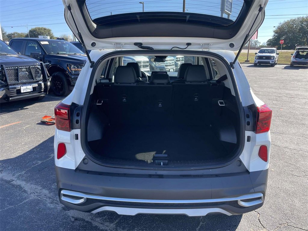Used 2022 Kia Seltos S image 10