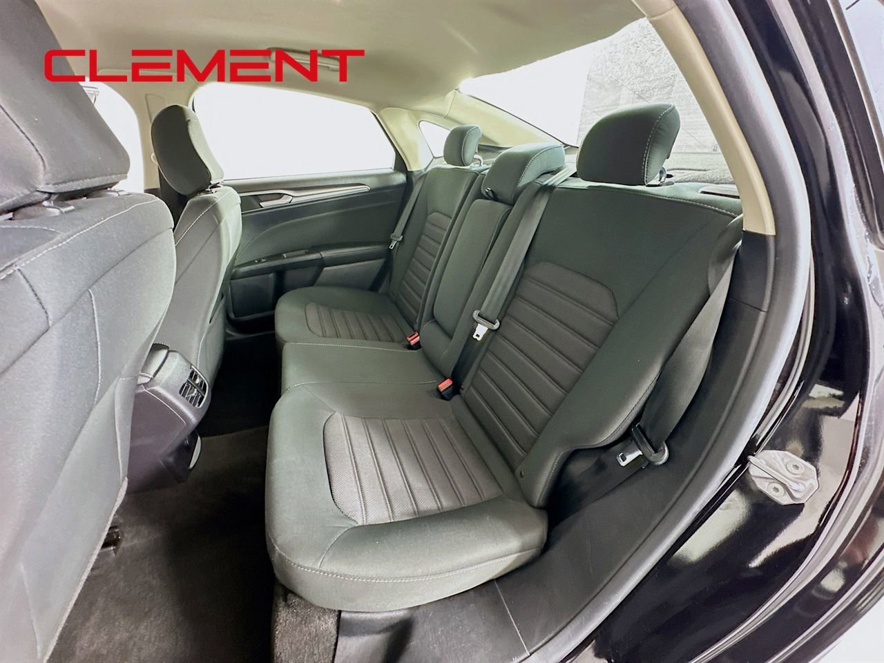 Certified 2020 Ford Fusion SE image 30