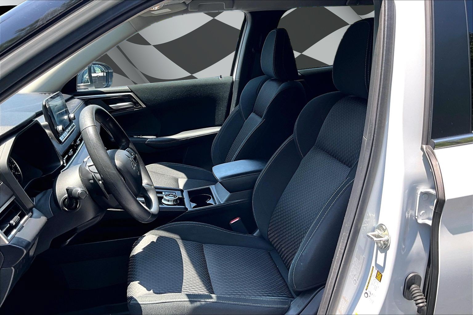 Used 2022 Mitsubishi Outlander ES AWD/4WD image 25
