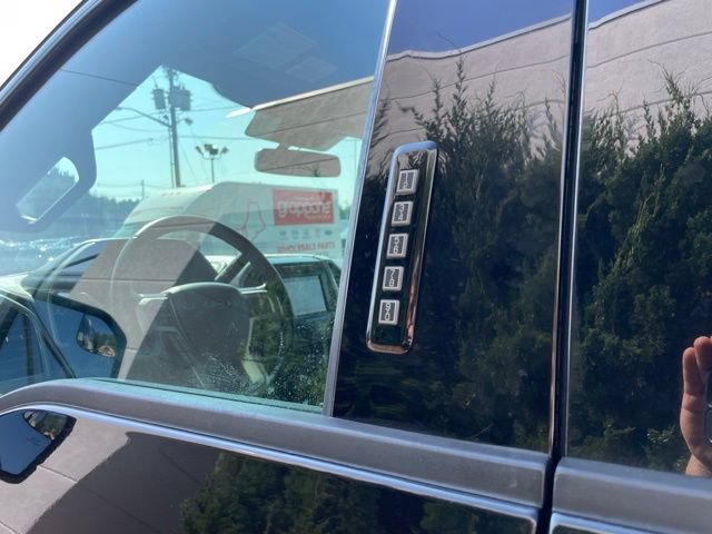 Certified 2019 Ford F150 Lariat w/ Trailer Tow Package AWD/4WD image 10