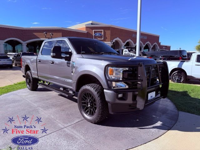 Certified 2022 Ford F250 XLT w/ Black Appearance Package AWD/4WD image 1