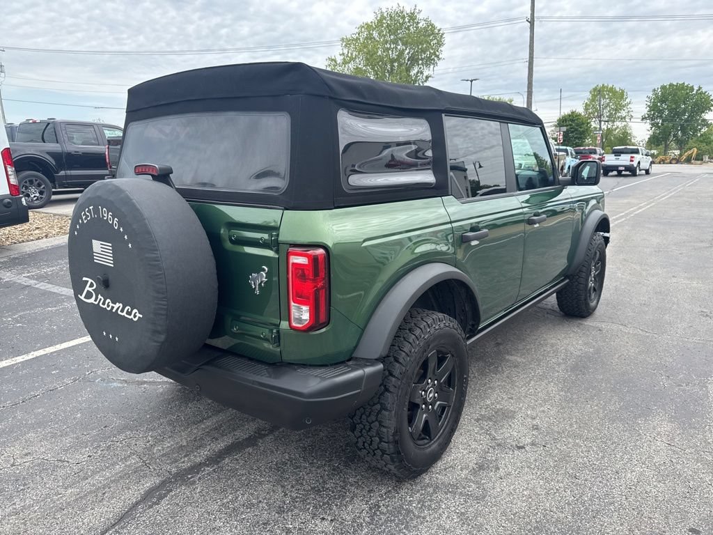 Certified 2022 Ford Bronco Black Diamond AWD/4WD image 9