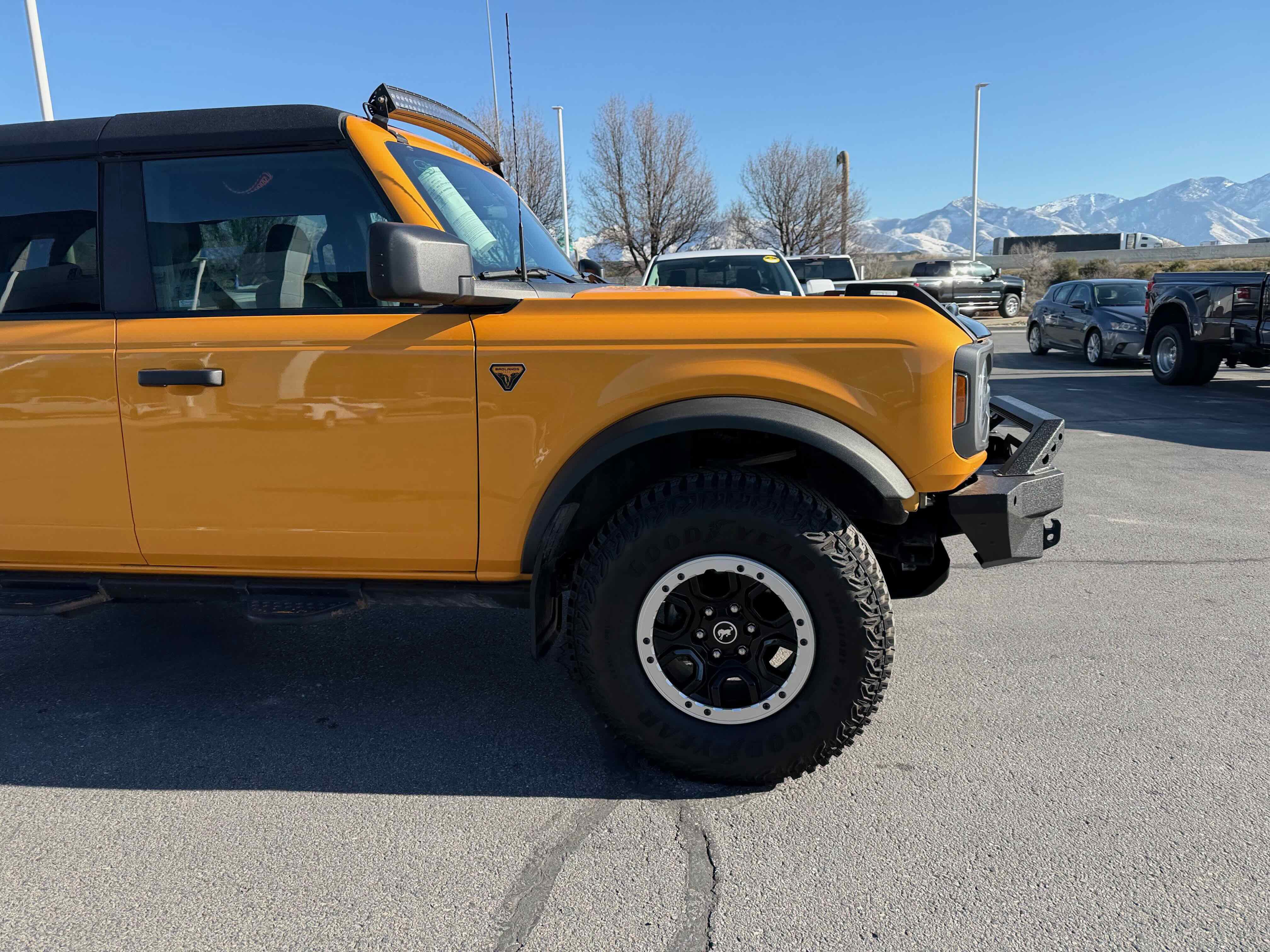 Certified 2022 Ford Bronco Badlands w/ Sasquatch Package image 4
