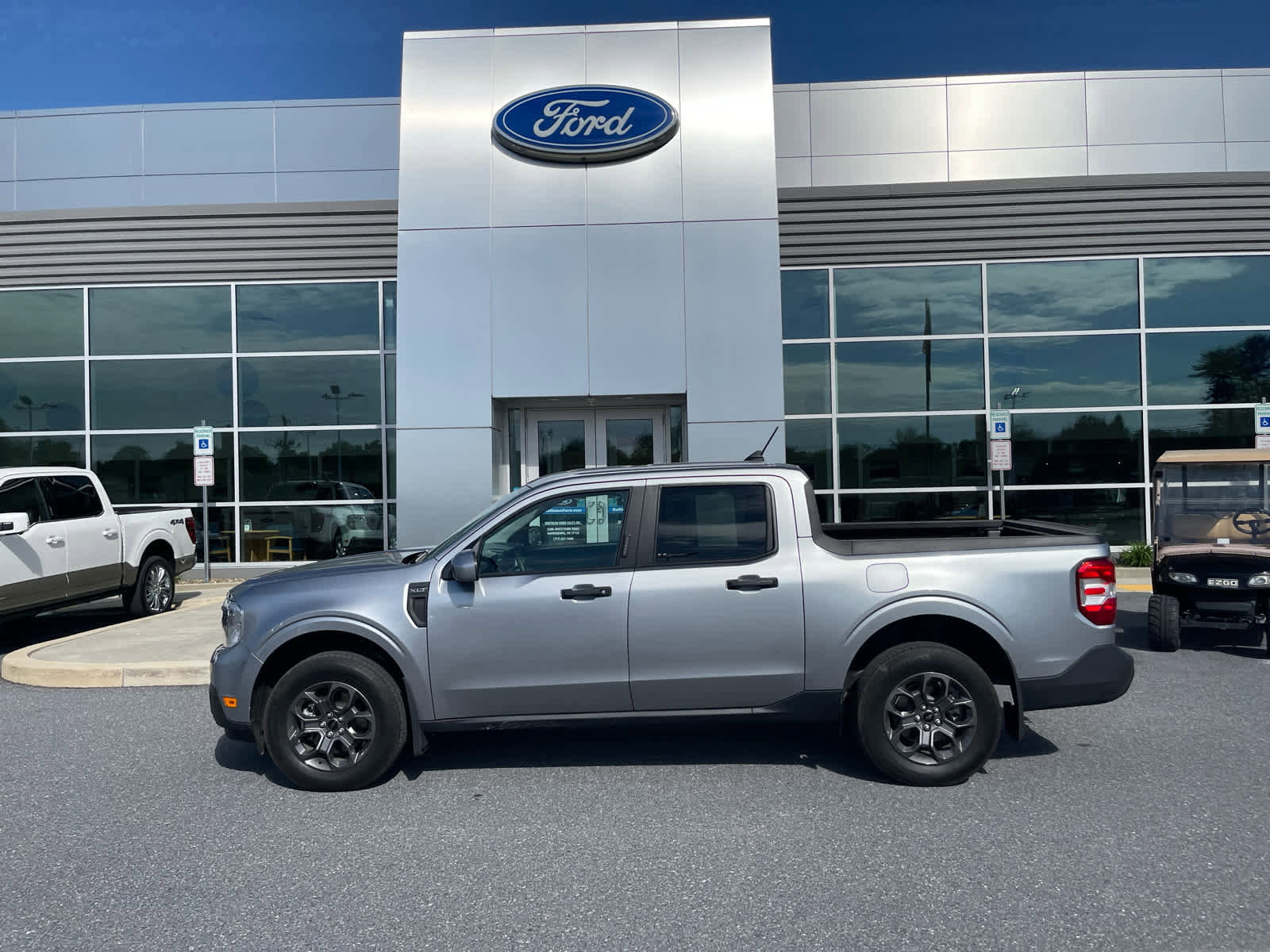 Certified 2023 Ford Maverick XLT w/ XLT Luxury Package FWD image 1