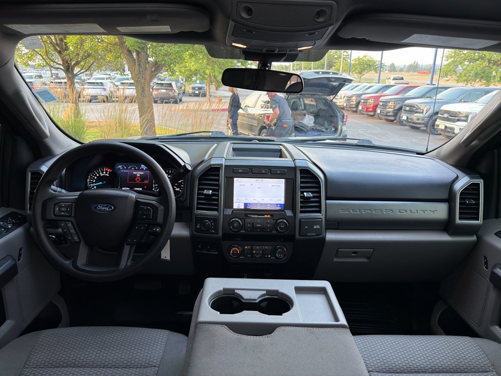 Certified 2020 Ford F250 XLT w/ Tremor Off-Road Package AWD/4WD image 41