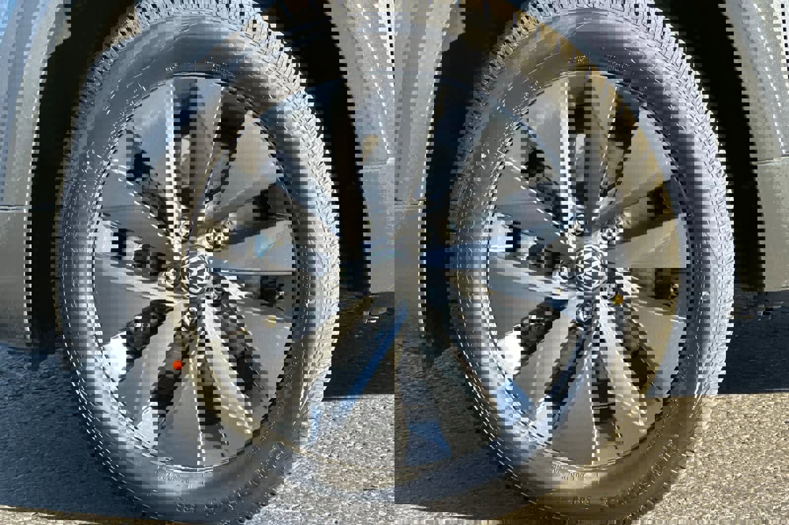 Used 2022 Volkswagen Taos S image 26