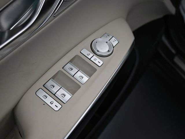 Used 2024 Genesis GV70 2.5T image 13