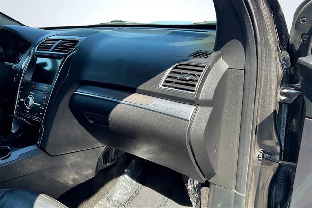 Certified 2019 Ford Explorer Sport image 17