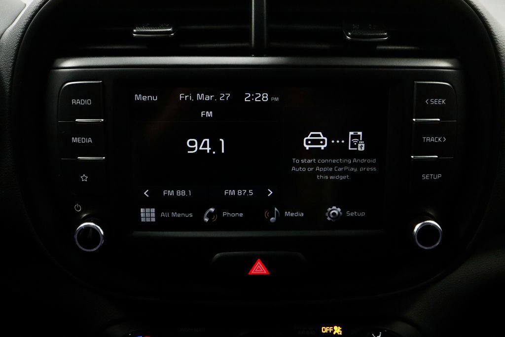 Used 2025 Kia Soul LX w/ LX Technology Package image 10