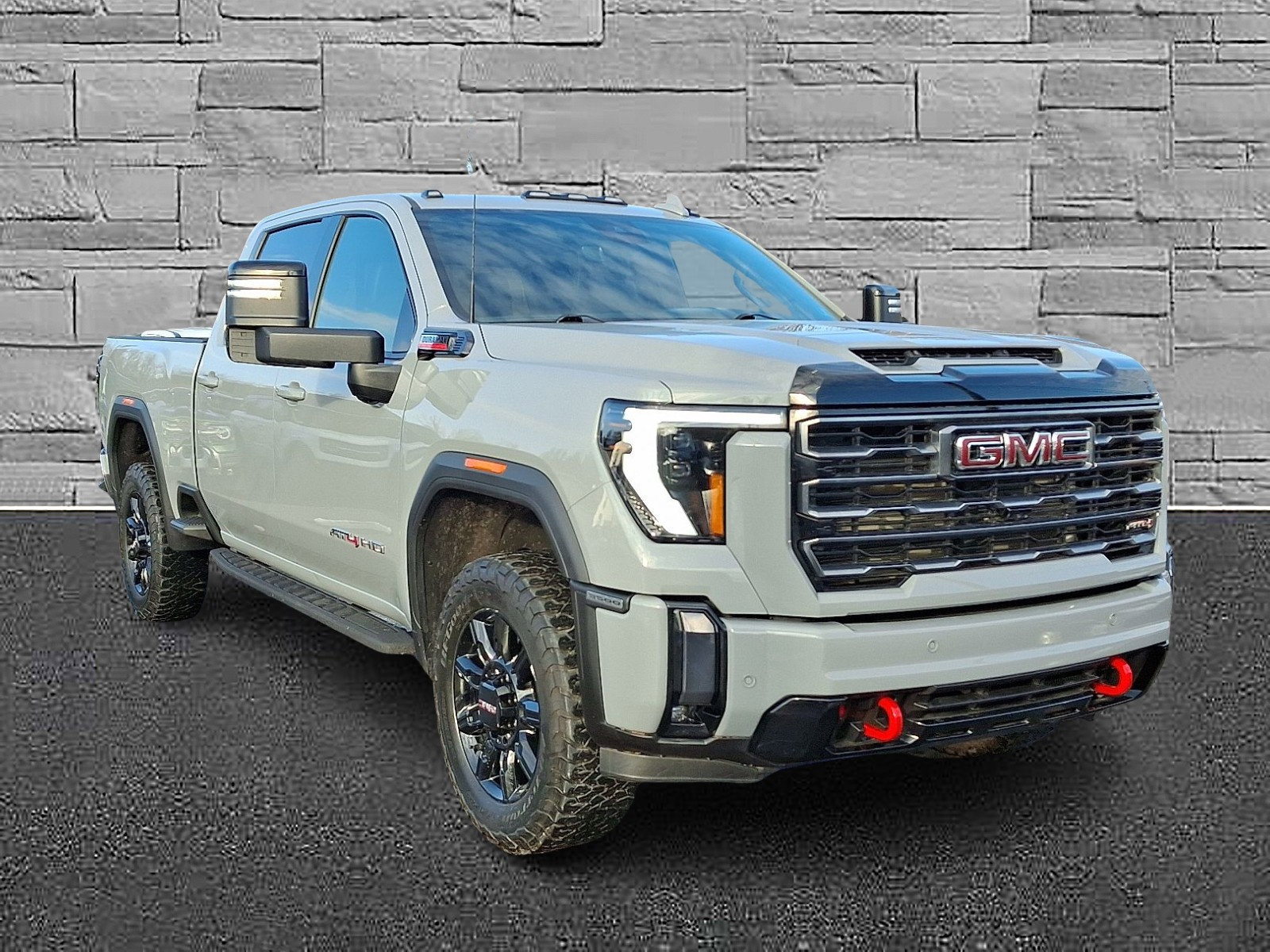 Used 2024 GMC Sierra 3500 AT4 w/ AT4 Premium Plus Package image 2