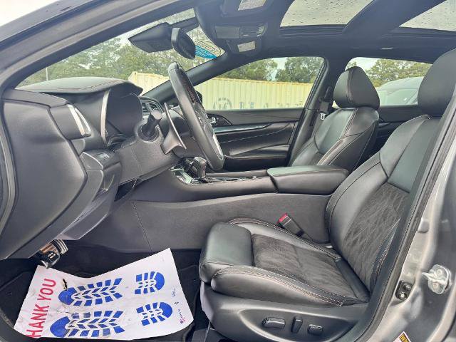 Used 2022 Nissan Maxima SR w/ Sport Mat Group FWD image 12