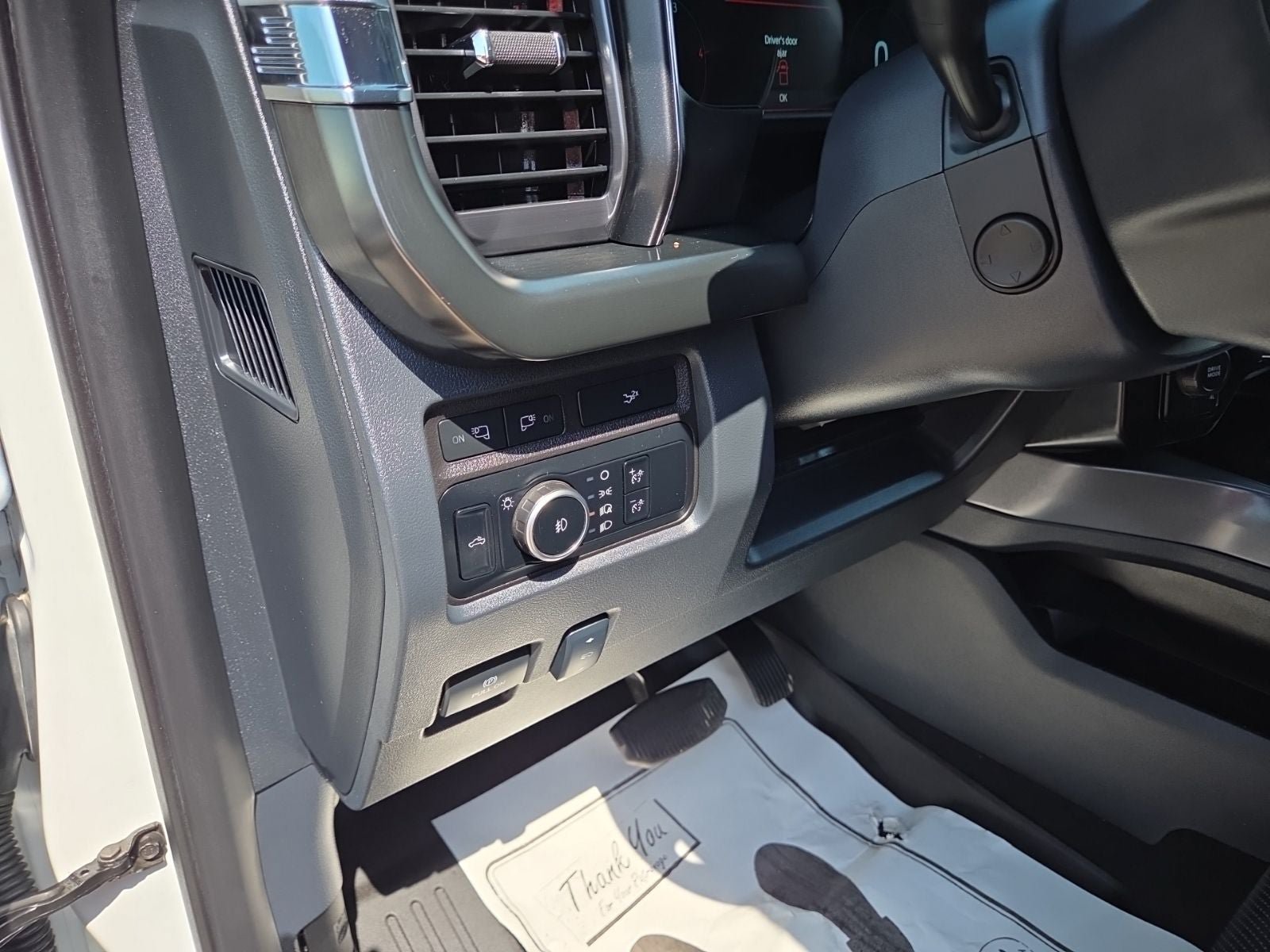 Certified 2024 Ford F250 Lariat w/ Lariat Ultimate Package AWD/4WD image 28