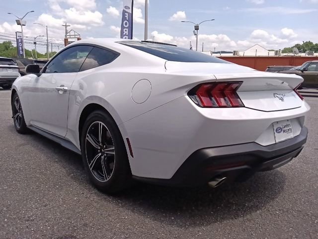 Certified 2024 Ford Mustang Coupe RWD image 5