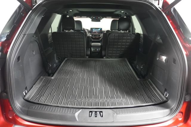 Certified 2025 Ford Explorer ST image 29