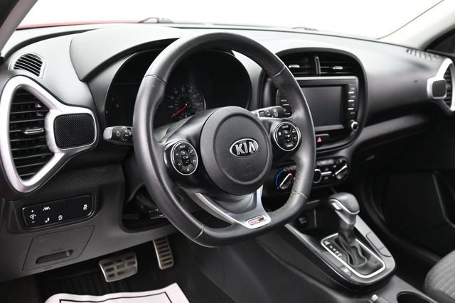 Used 2021 Kia Soul GT-Line FWD image 17
