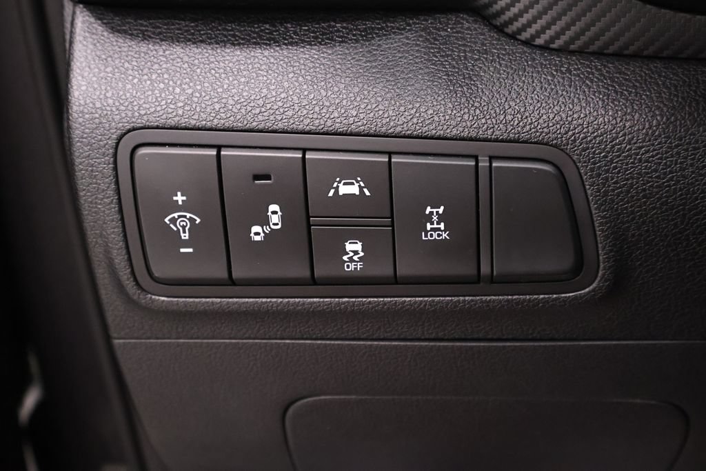 Used 2020 Hyundai Tucson Value AWD/4WD image 25