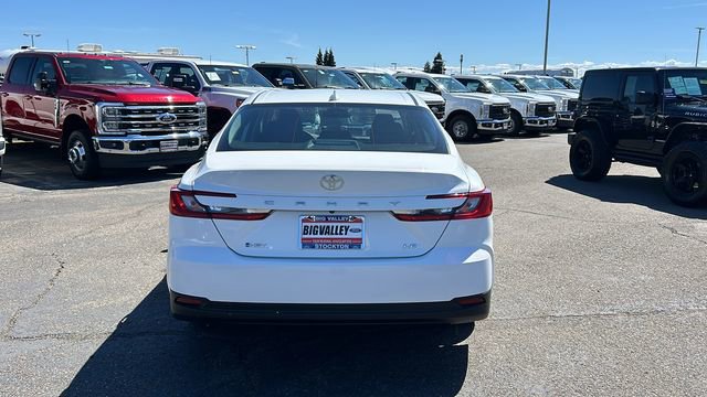 Used 2025 Toyota Camry LE FWD image 4