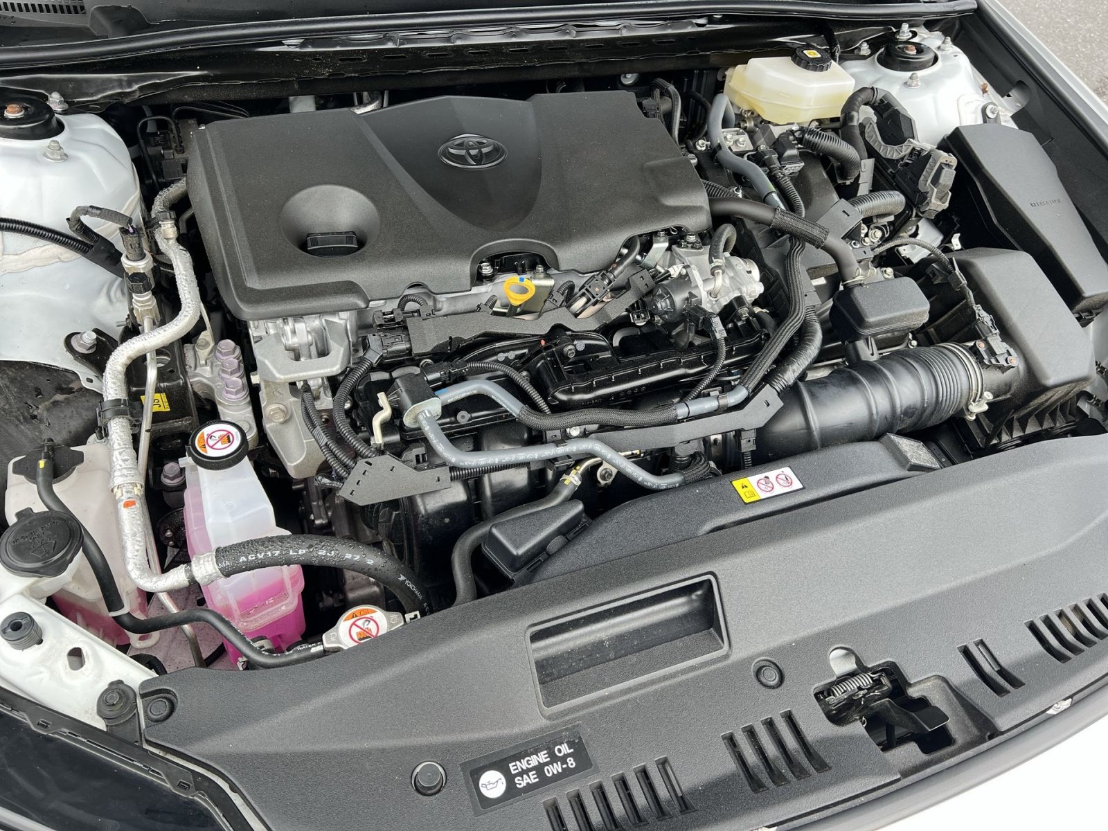 Used 2025 Toyota Camry LE AWD/4WD image 34