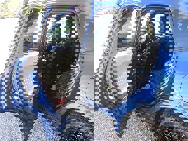 Certified 2023 Ford Escape ST-Line Elite w/ Premium Technology Package image 19